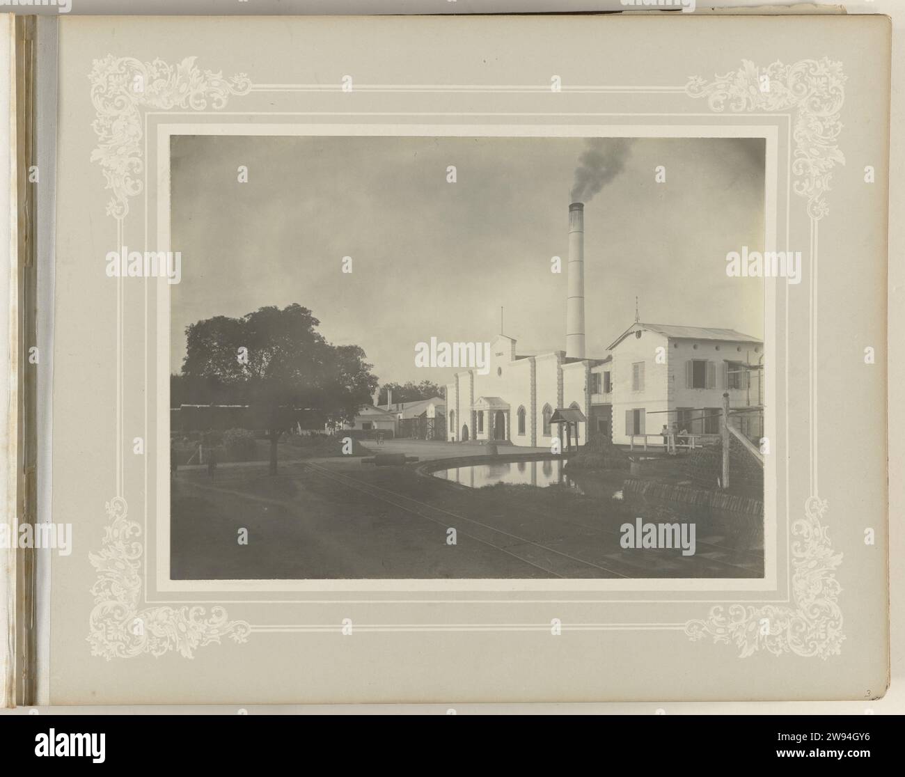 Java 1890 Sugar factory, Otto Hisgen (Possible), 1890 - 1910 photograph View of ...