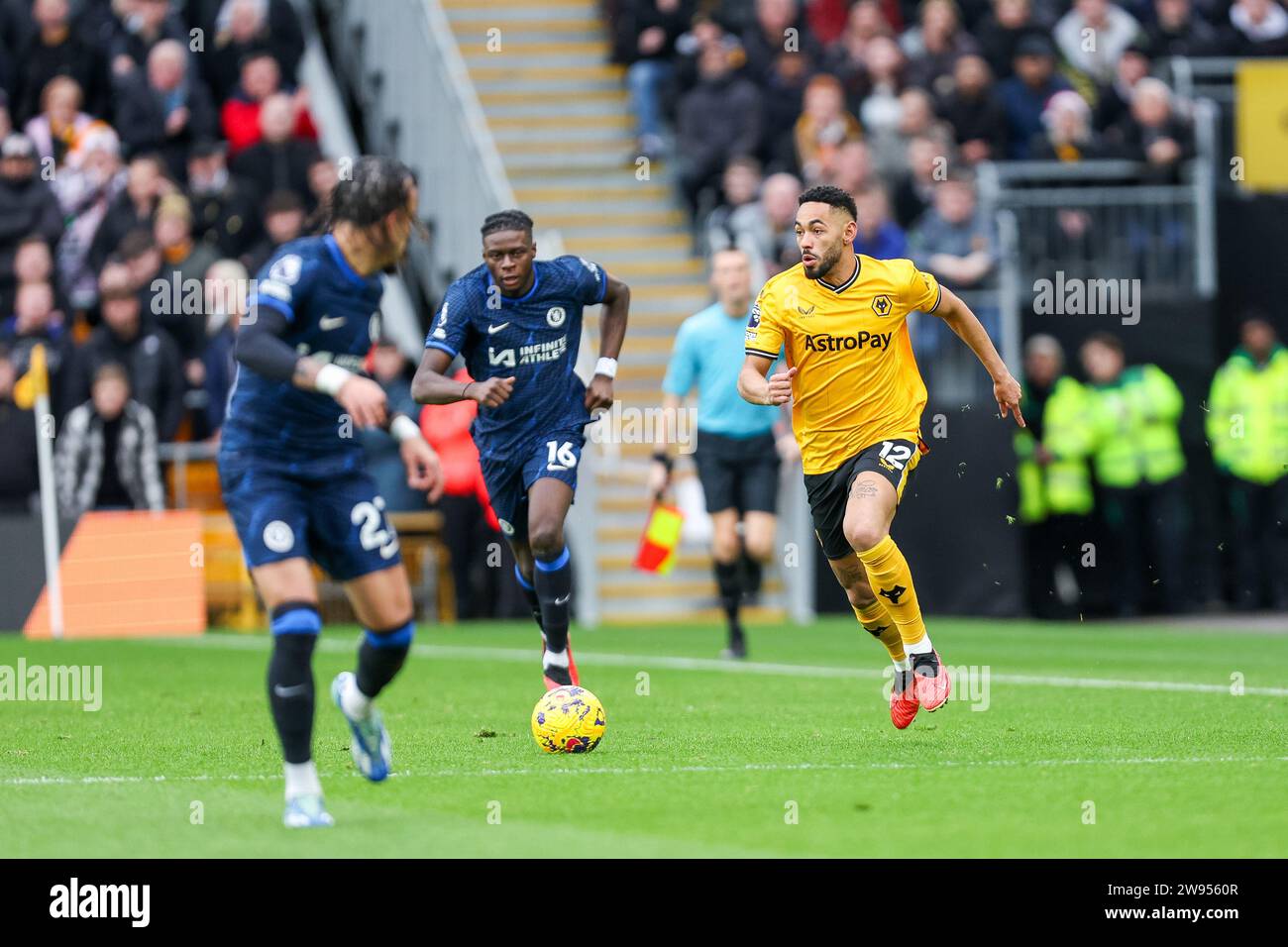 Wolverhampton, UK. 24th Dec, 2023. Wolves' Matheus Cunha races after the ball during the Premier League match between Wolverhampton Wanderers and Chelsea at Molineux, Wolverhampton, England on 24 December 2023. Photo by Stuart Leggett. Editorial use only, license required for commercial use. No use in betting, games or a single club/league/player publications. Credit: UK Sports Pics Ltd/Alamy Live News Stock Photo