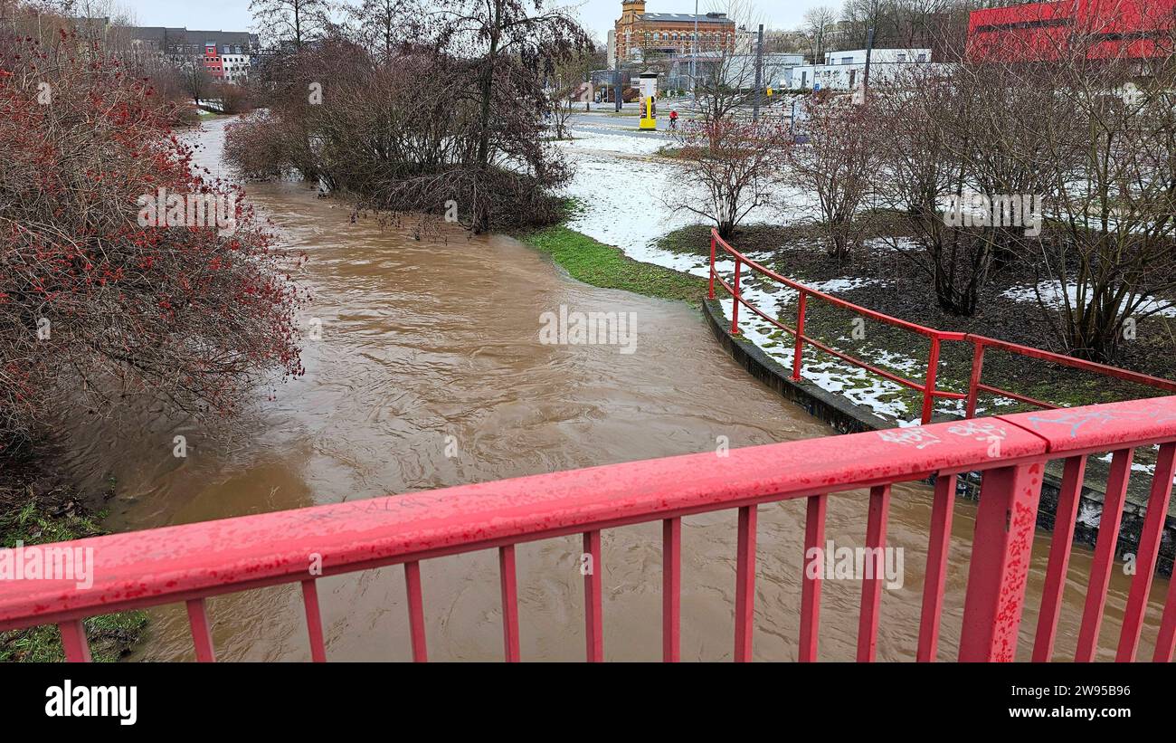 Hochwasser 24 12 2023 Chemnitz Wetter Hochwasser Durch Anhaltenden 
