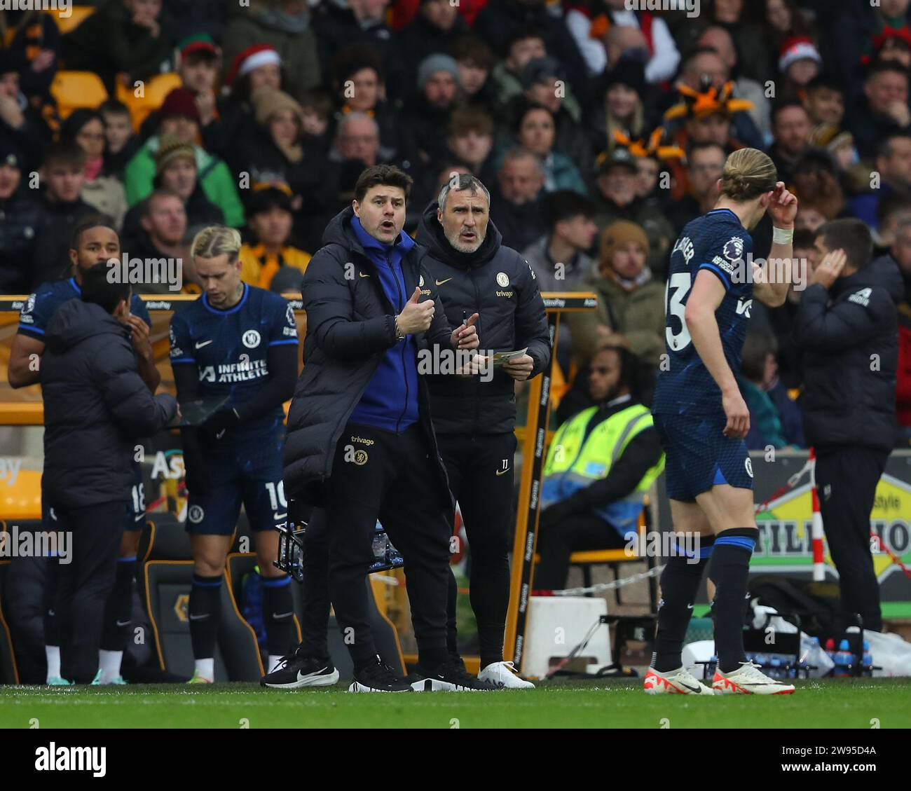 Wolverhampton, UK. 24th Dec, 2023. Mauricio Pochettino manager of Chelsea gives instructions to Conor Gallagher of Chelsea, during the Premier League match Wolverhampton Wanderers vs Chelsea at Molineux, Wolverhampton, United Kingdom, 24th December 2023 (Photo by Gareth Evans/News Images) Credit: News Images LTD/Alamy Live News Stock Photo