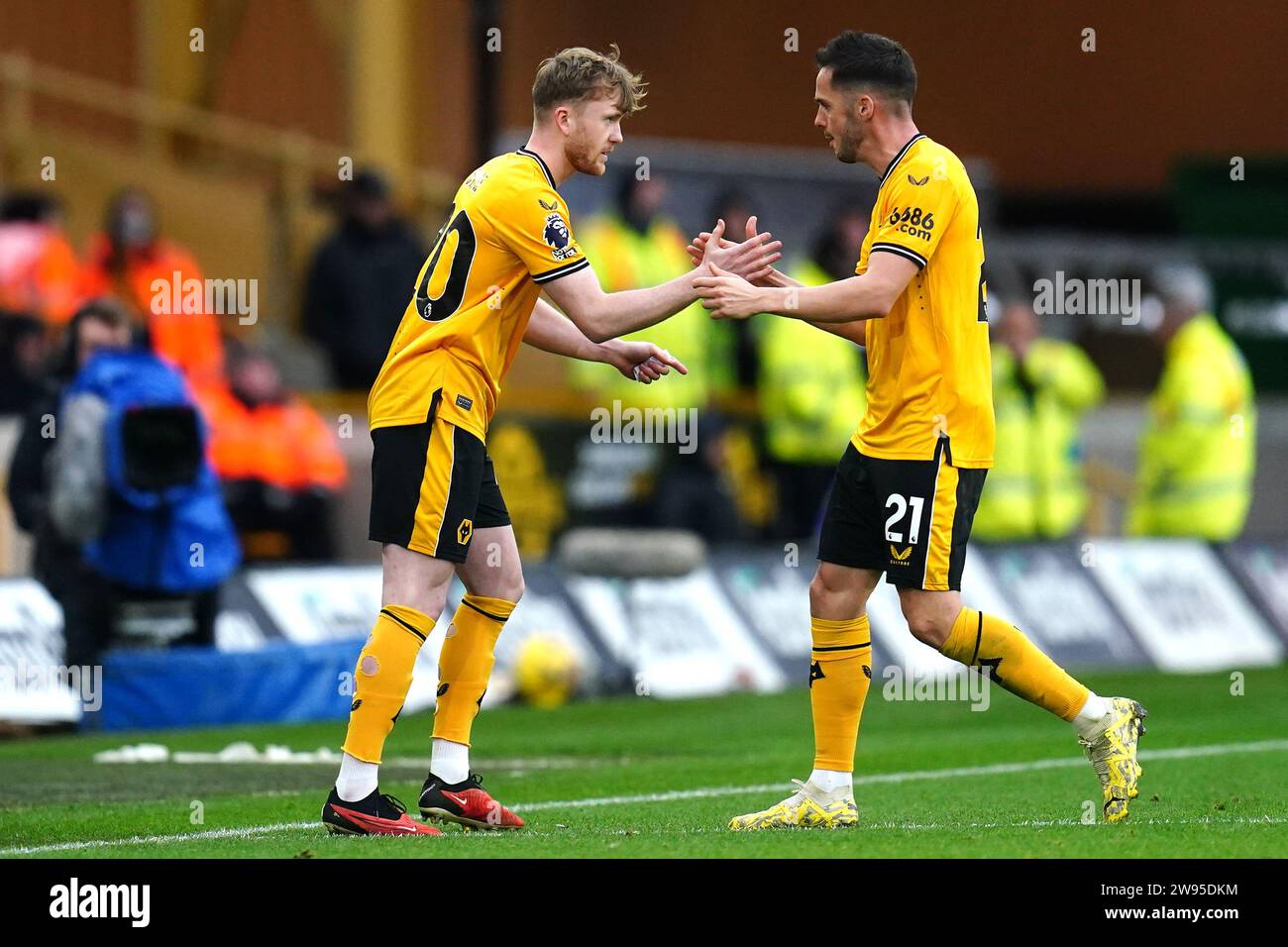 Wolverhampton Wanderers Tommy Doyle Left Comes On For The Substituted Pablo Sarabia During