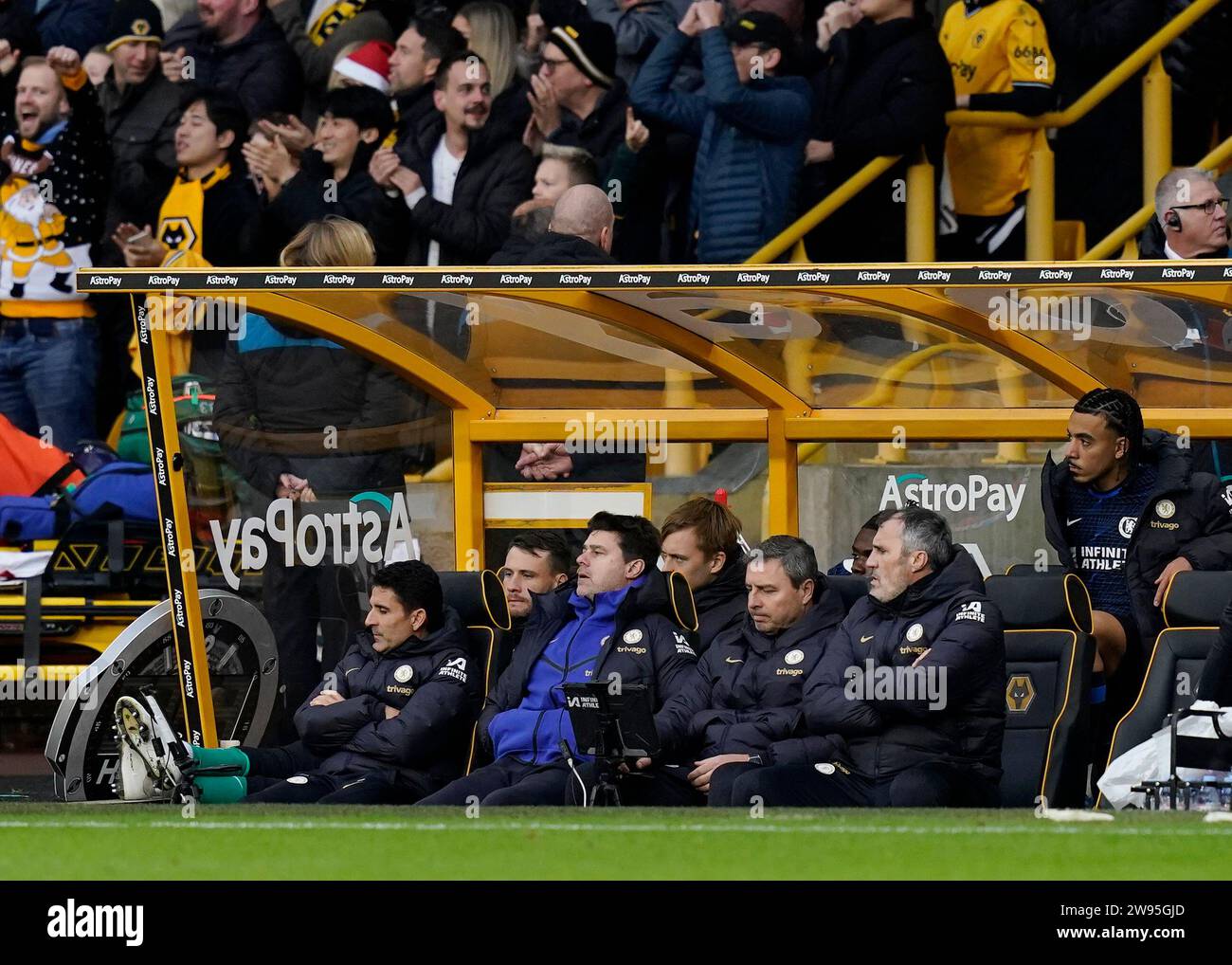 Wolverhampton Bench Soccer retreat hi-res stock photography and images - Alamy