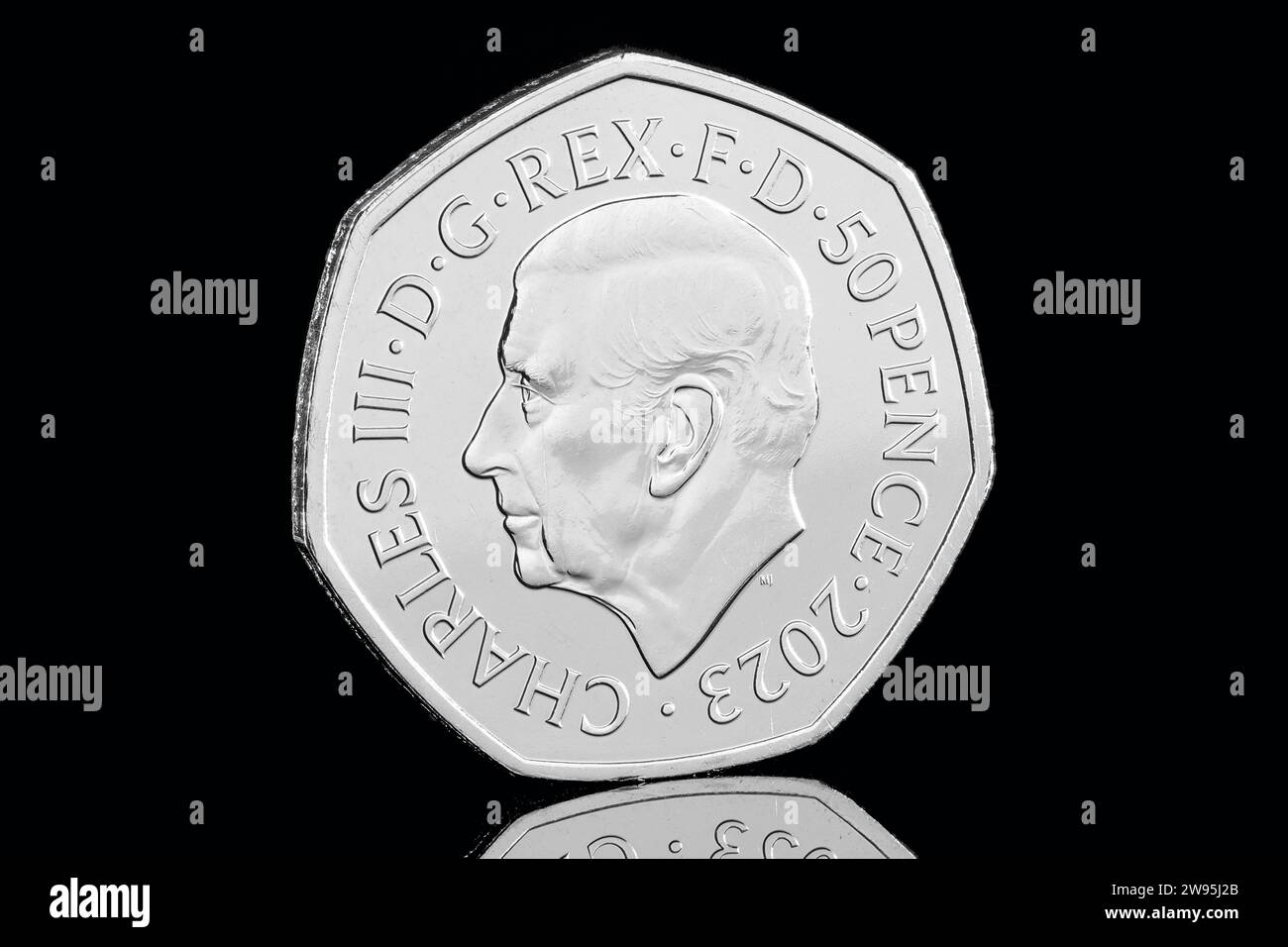 The 3rd coin in the Star Wars 50p series. Featuring Luke Skywalker ...