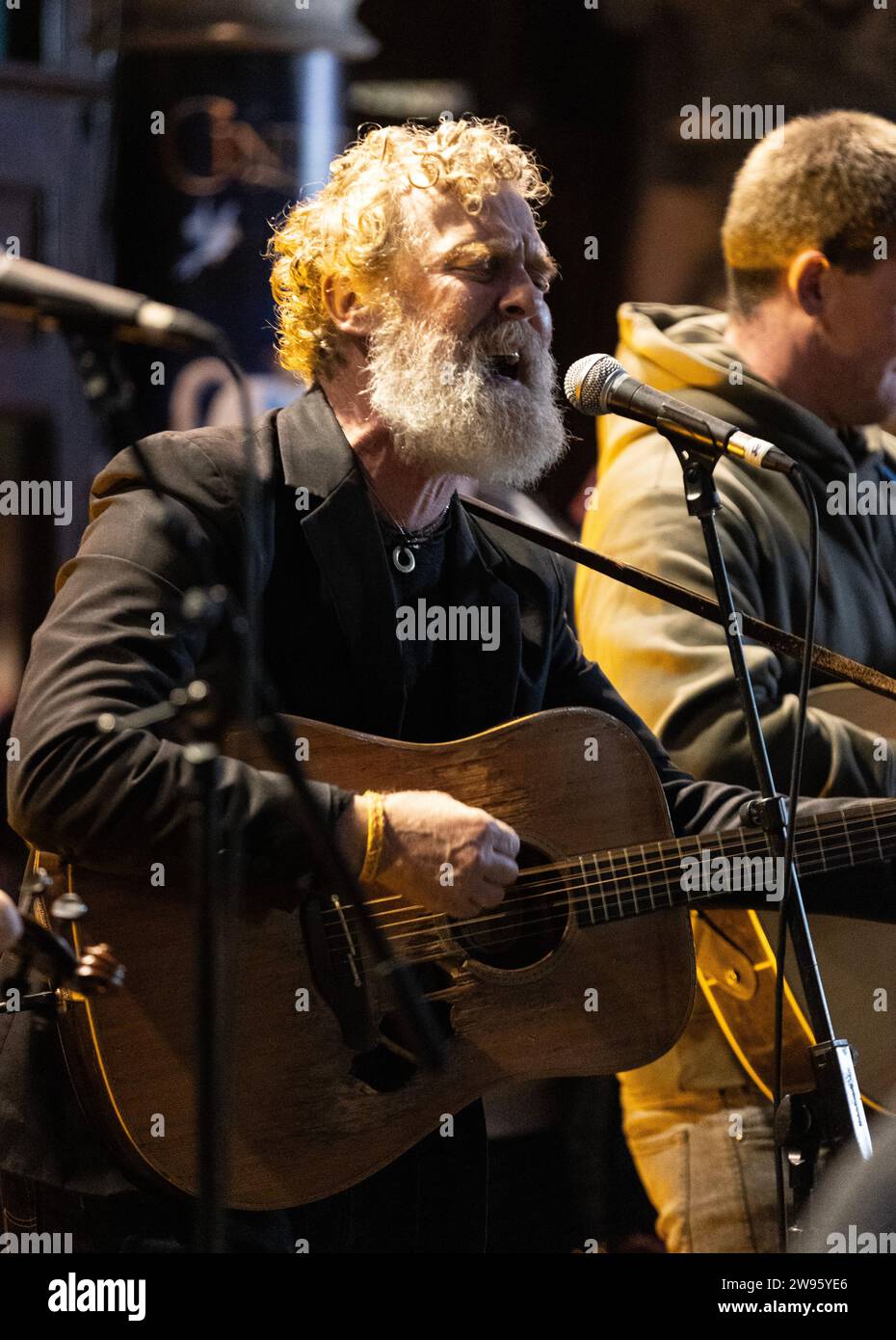 Glen Hansard Takes Part In The Annual Christmas Eve Busk On Grafton 