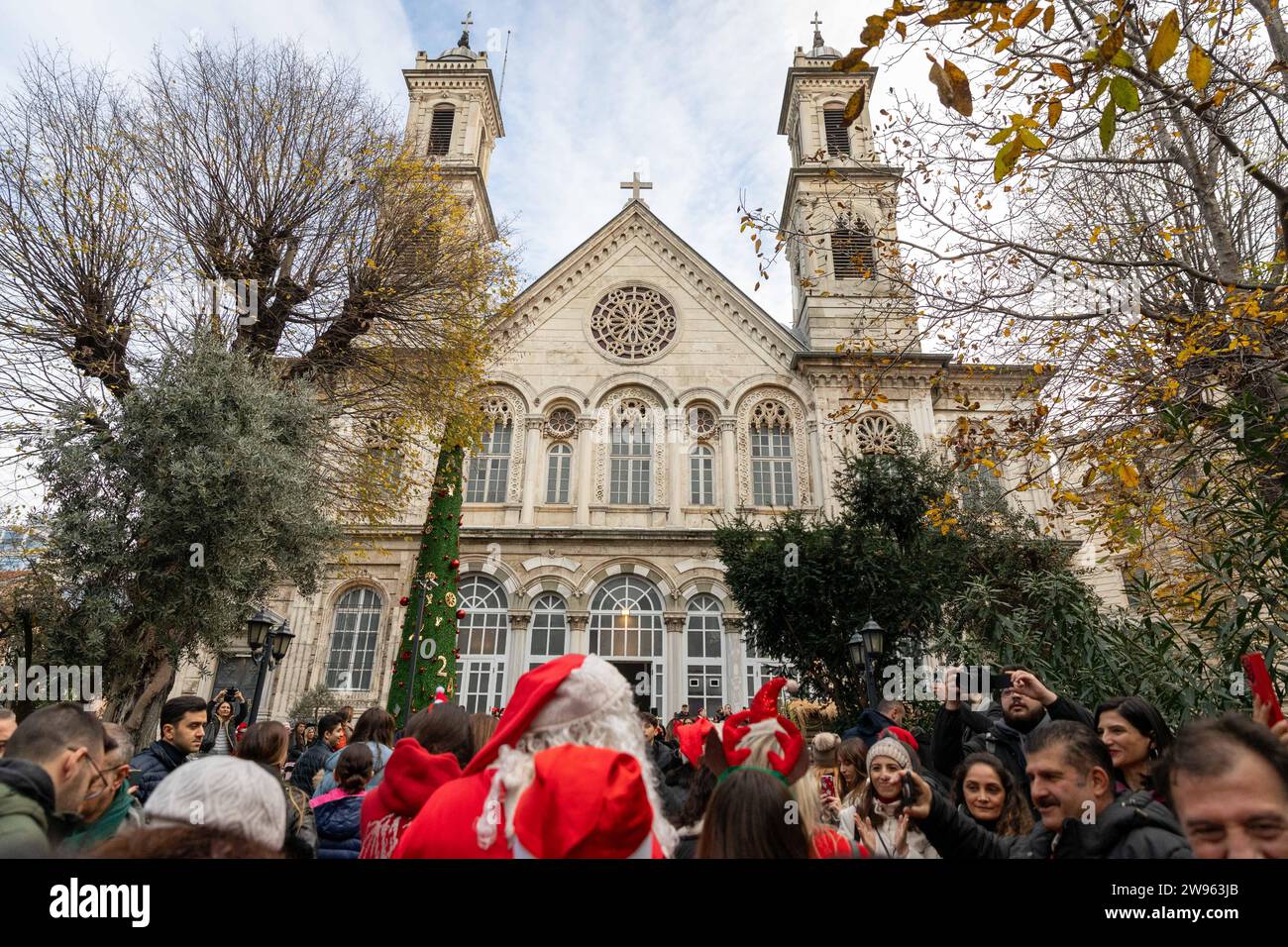 December 24, 2023 The Greek Orthodox community celebrated Christmas in the garden of Hagia