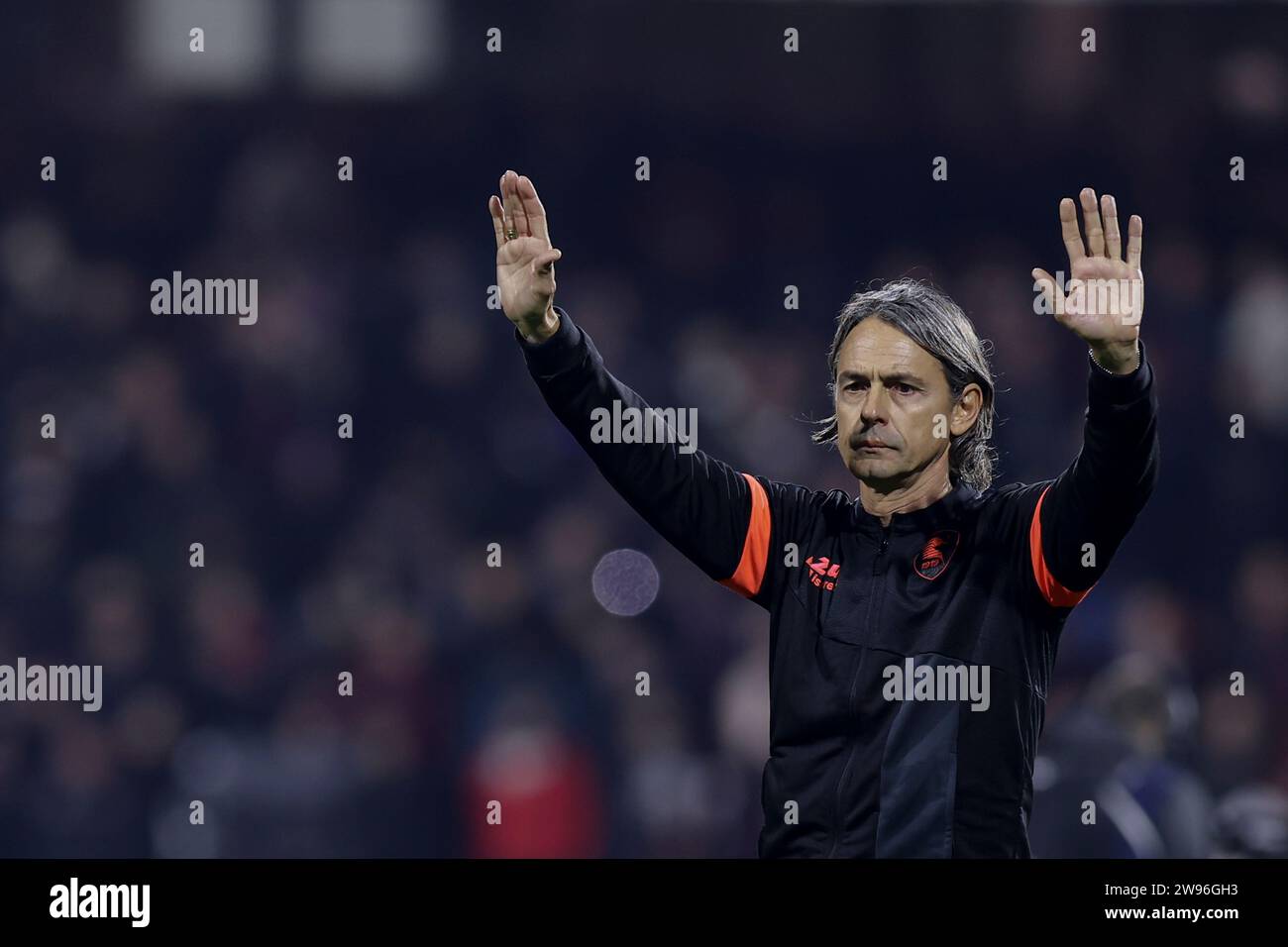 Salernitana's Italian coach Filippo Inzaghi gesticulate  during the Serie A football match between Unione Sportiva Salernitana vs AC Milan at the Arechi Stadium in Salerno on December 22, 2023. Stock Photo