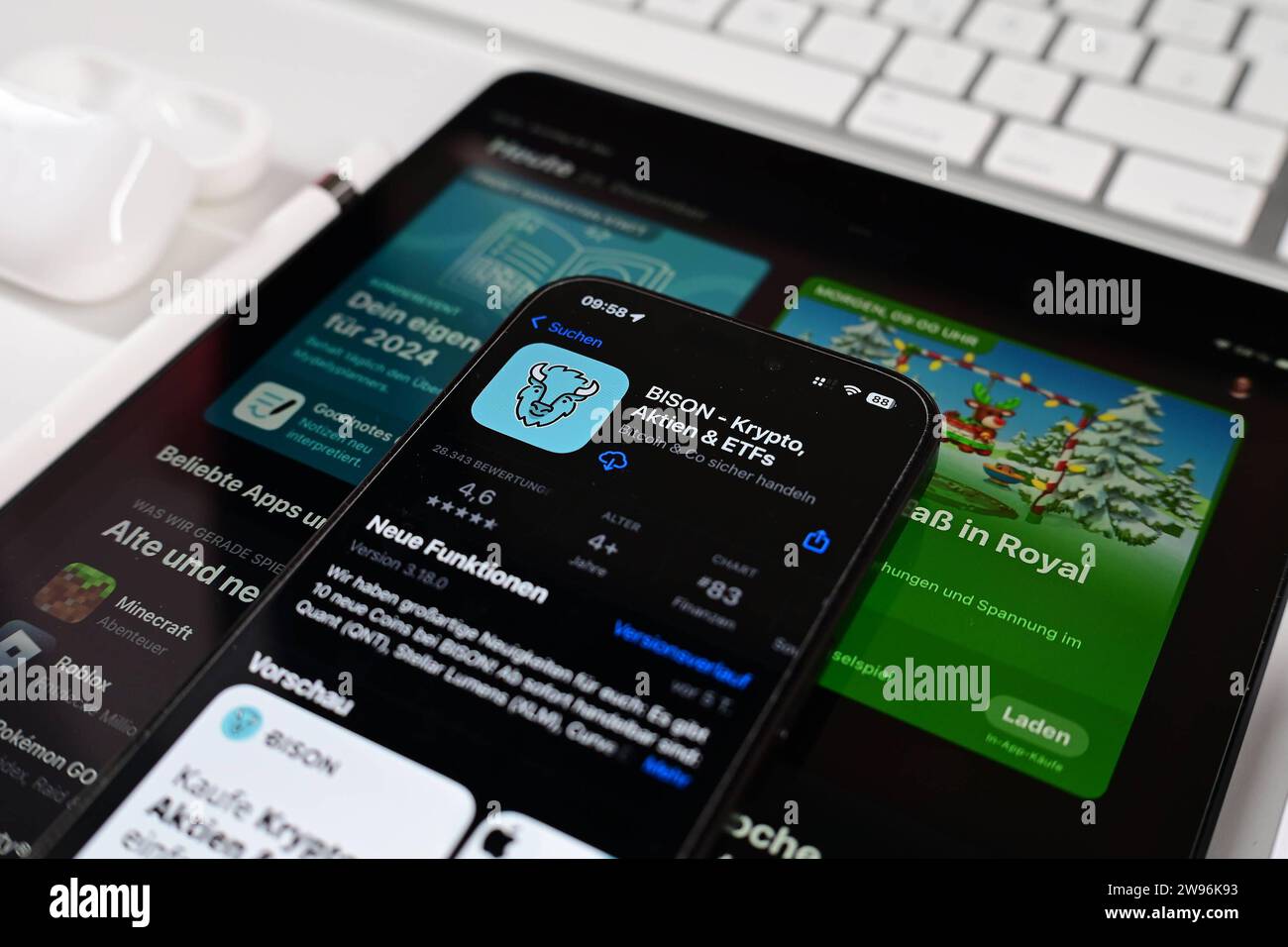 Bison krypto hi-res stock photography and images - Alamy