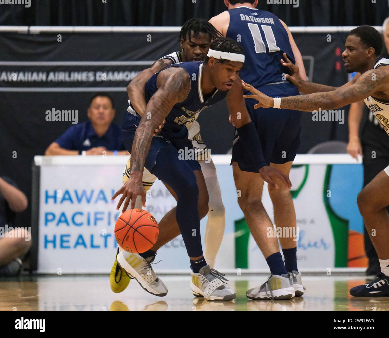 Honolulu, Hawaii, USA. 24th Dec, 2023. Nevada guard Kenan Blackshear