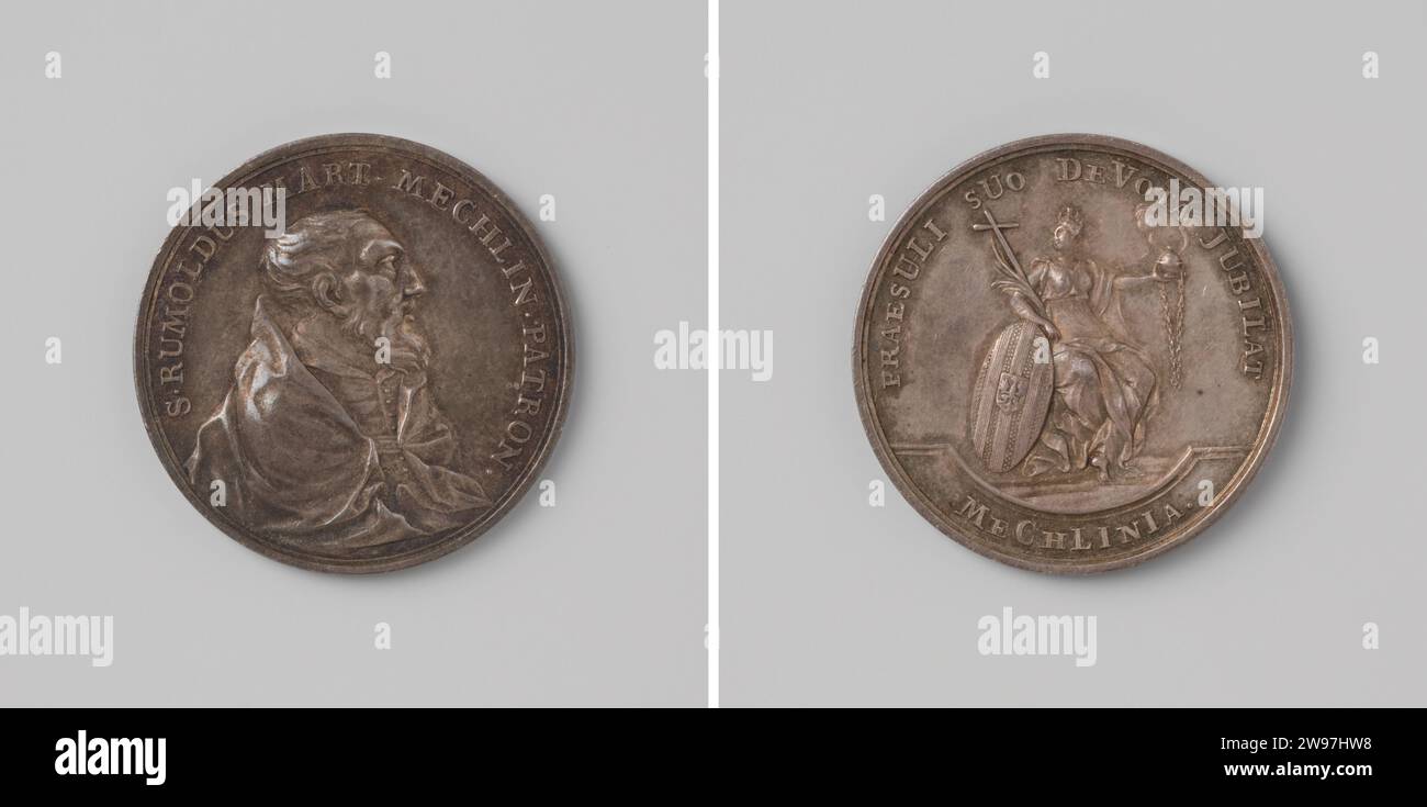 Thousand fifty -year -old celebration of the martyrdom of St. Rumoldus, pattern of the city of Mechelen, Anonymous, 1825 history medal Silver medal. Front: breastpiece man inside change. Reverse: Crowned woman with crucifix and palm branch in the right hand and smoking incense vessel in the left hand sits next to coat of arms inside Omnipia; Cut: Inscription. Belgium silver (metal) striking (metalworking)  Mechelen Stock Photo