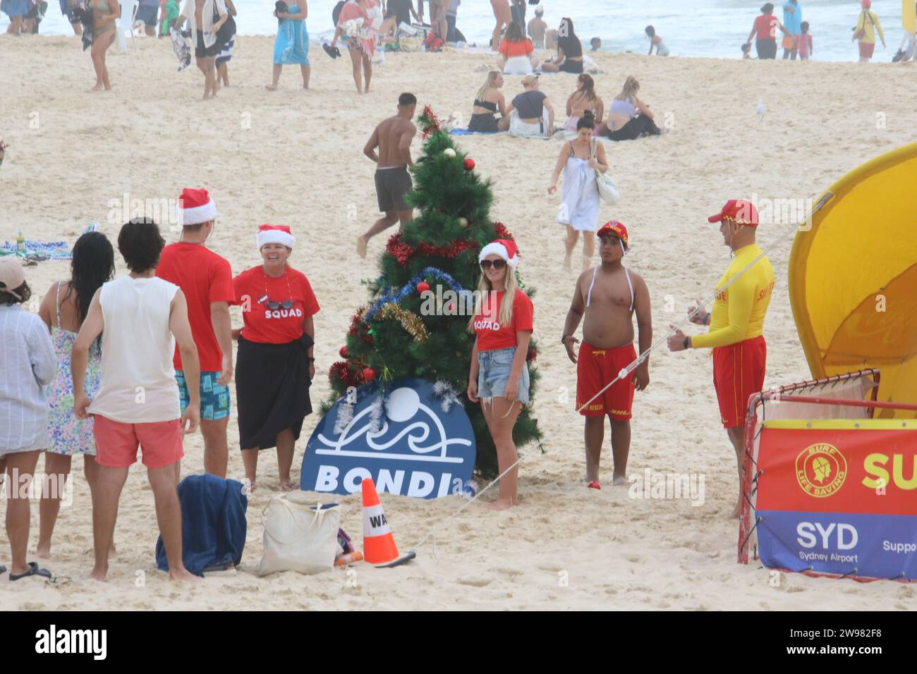 Sydney, Australia. 25th December 2023. Locals and backpackers spent