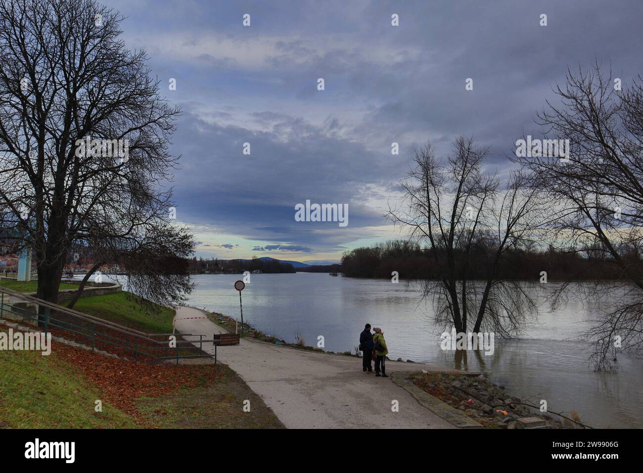 Dec, 25, 2023. Szentendre, Hungary weather, the day after Christmas the Danube water is very high. credit Ilona Barna, BIPHOTONEWS, Alamy Live News Stock Photo