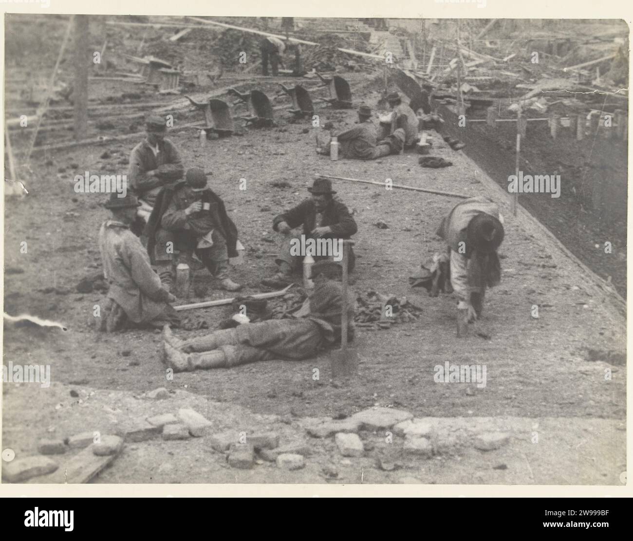 SCHAFT TIME IN THE BUILDING PUT on the Van Diemenstraat in Amsterdam ...