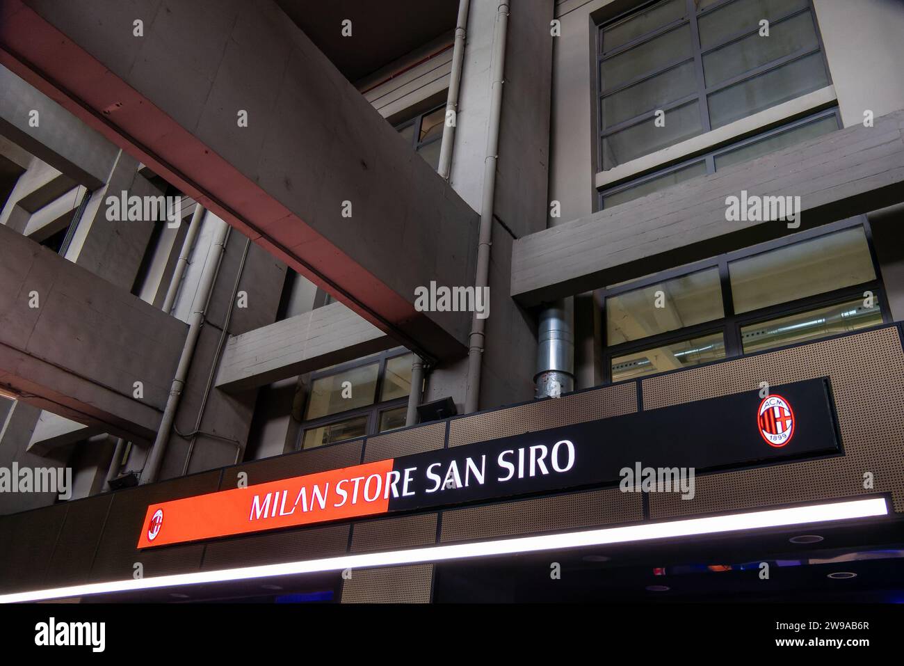 Milan Store San Siro