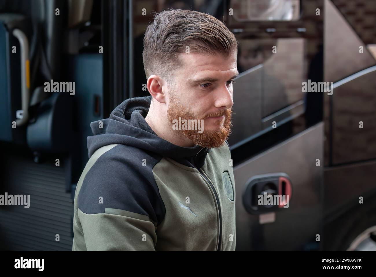 Nicky Cadden 7 of Barnsley arrives during the Sky Bet League 1 match