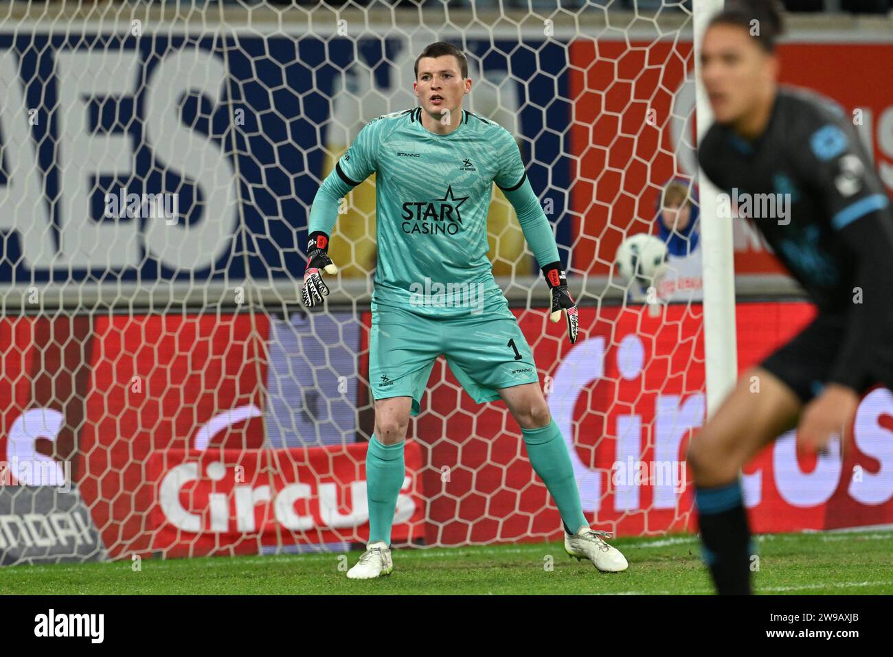 goalkeeper Tobe Leysen (1) of OHL pictured during the Jupiler Pro
