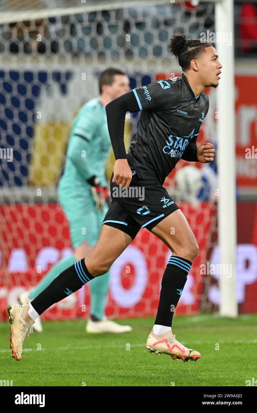 Joel Schingtienne (23) of OHL pictured during the Jupiler Pro League