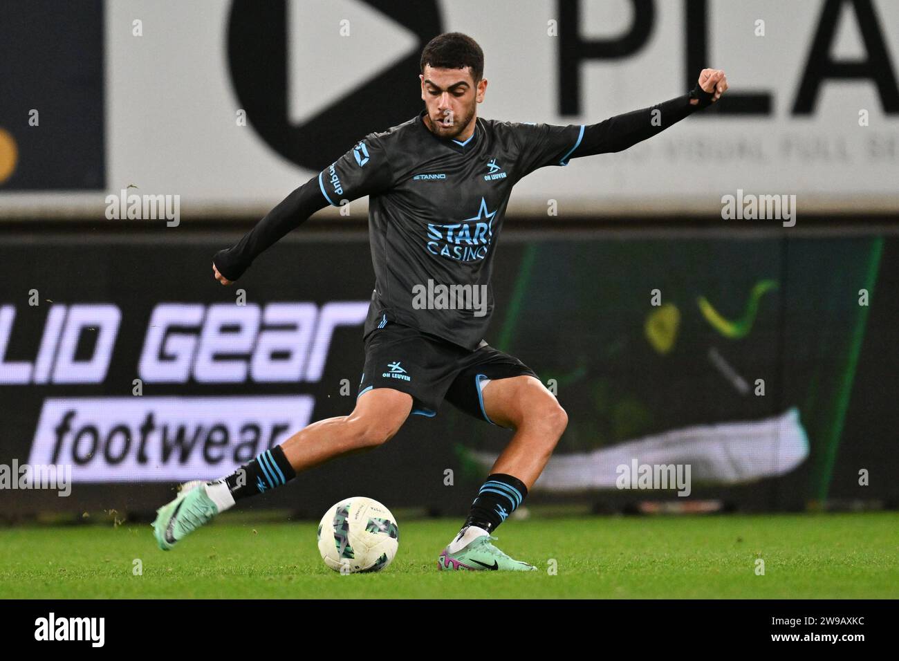 Raz Shlomo (3) of OHL pictured during the Jupiler Pro League season 2023 2024 match day 19