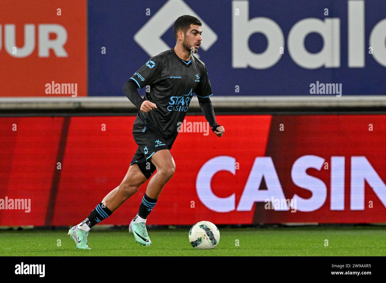 Raz Shlomo (3) of OHL pictured during the Jupiler Pro League season