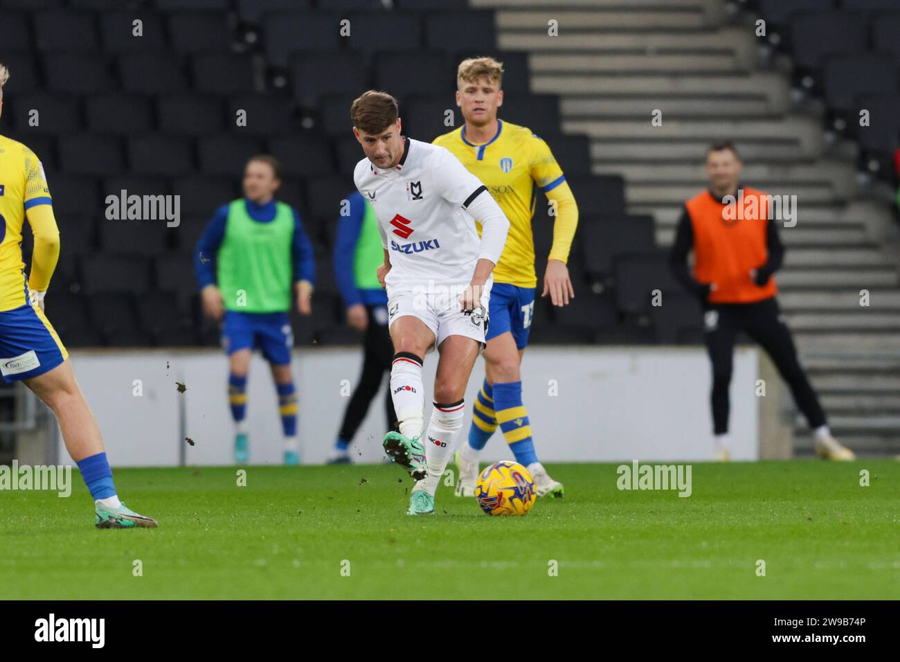 Milton Keynes Dons Ethan Robson during the first half of the Sky Bet League 2 match between MK Dons and Colchester United at Stadium MK, Milton Keynes on Tuesday 26th December 2023. (Photo: John Cripps | MI News) Credit: MI News & Sport /Alamy Live News Stock Photo