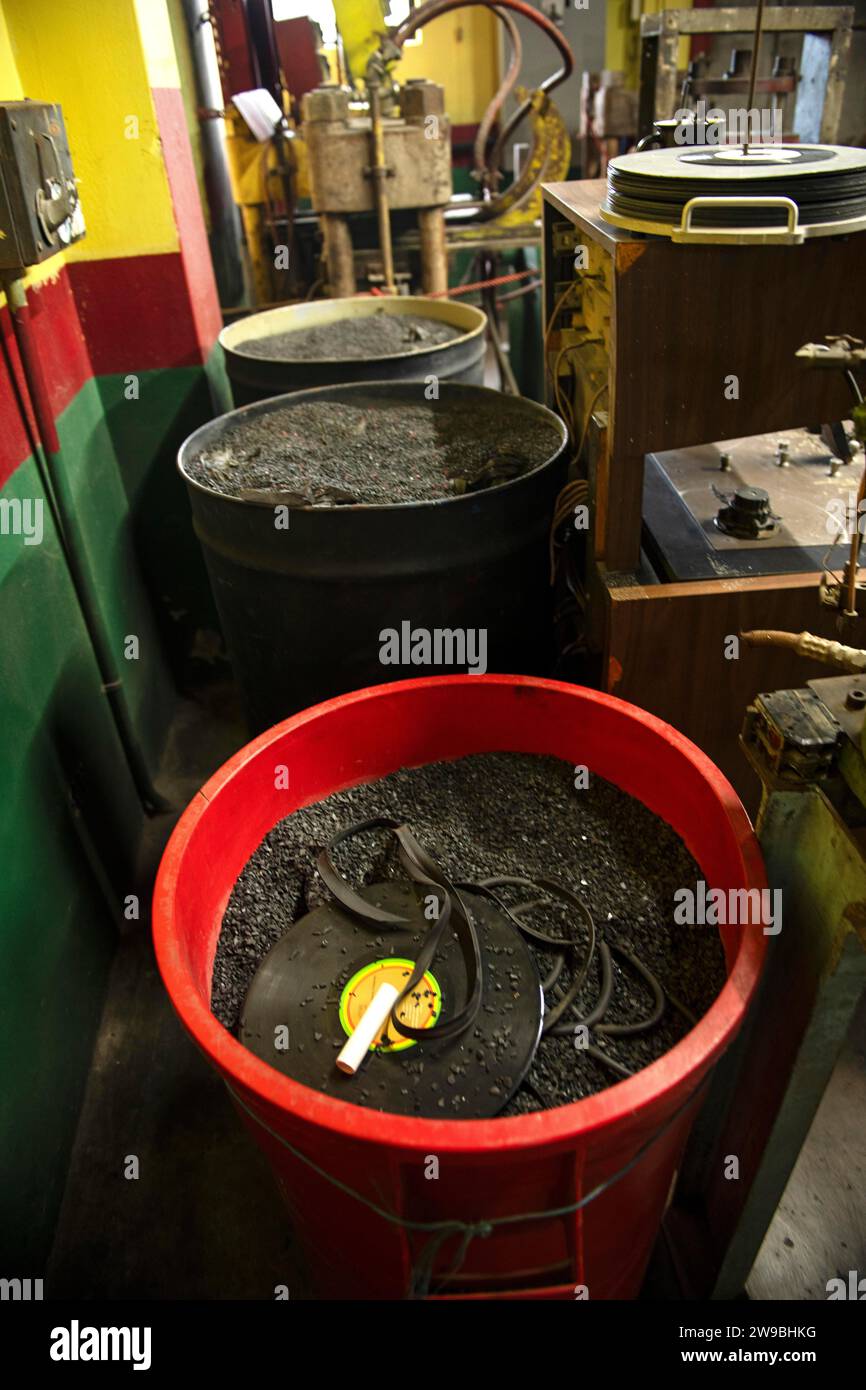 Granulate for the production of records, Tuff Gong Music Studio