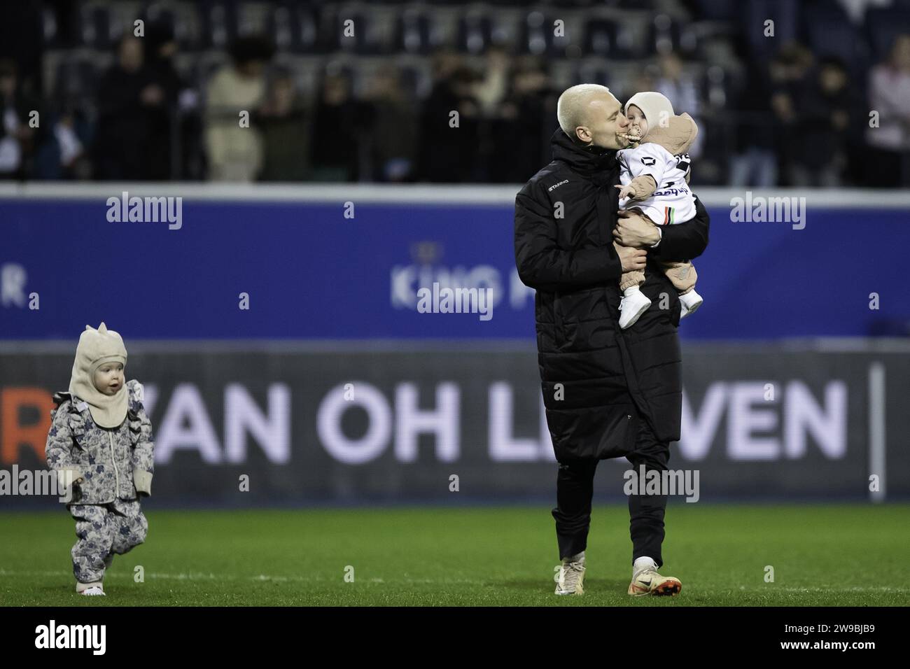 Leuven, Belgium. 26th Dec, 2023. OHL's Jon Thorsteinsson and his family