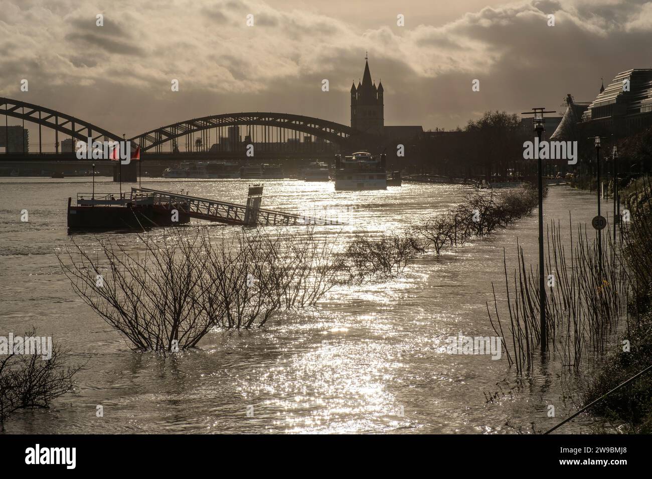 Flooding on the Rhine in Cologne city centre Stock Photo