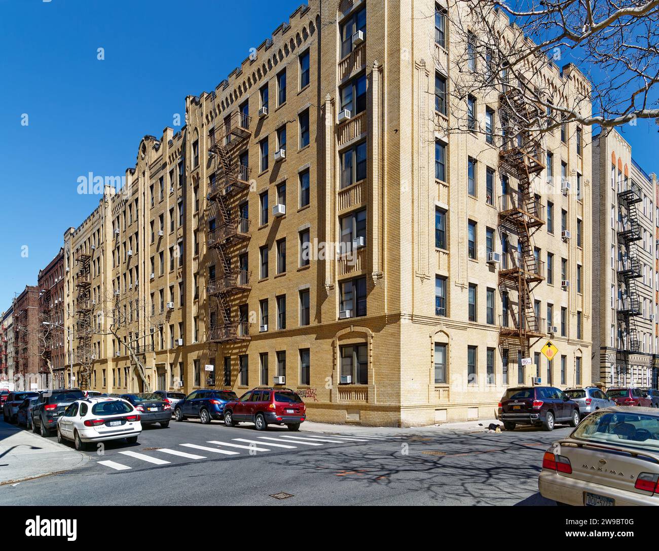 3133 Brighton 7th Street is a sixstory brick apartment building with