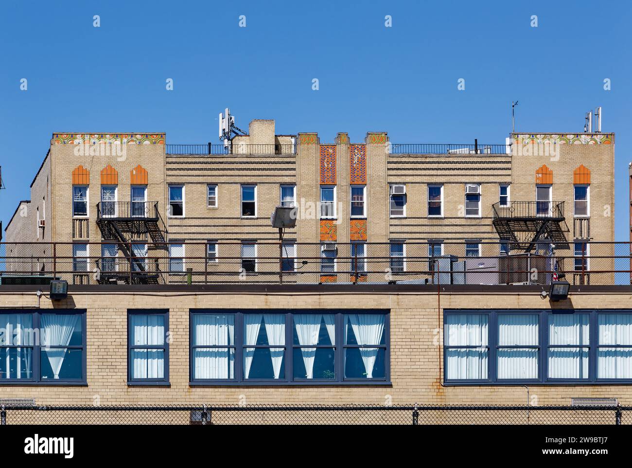 711 Brightwater Court, an Art Deco apartment building detailed in