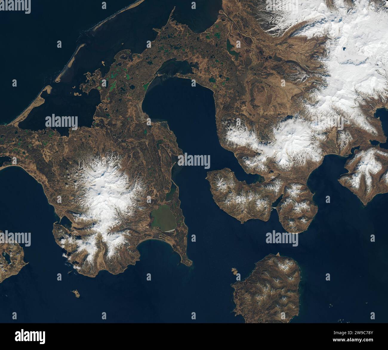 April 22 2023 alaska frosty is a stratovolcano located in alaska s