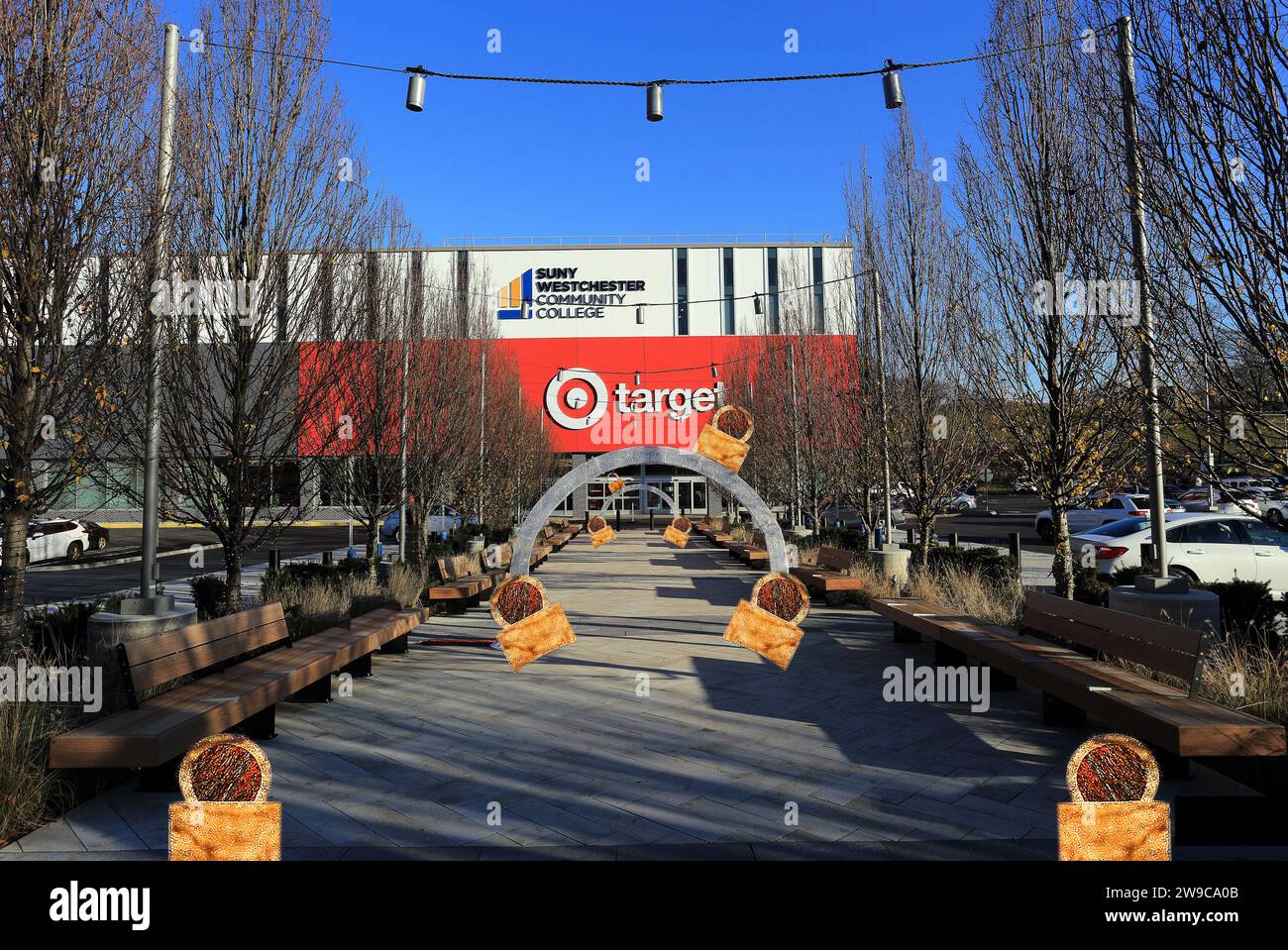Cross County Center outdoor Shopping Mall Yonkers NY Stock Photo - Alamy