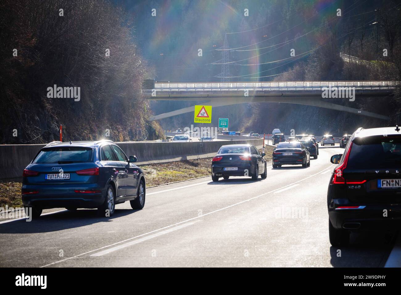 Elegantes A10 Stau Osterreich Bilder