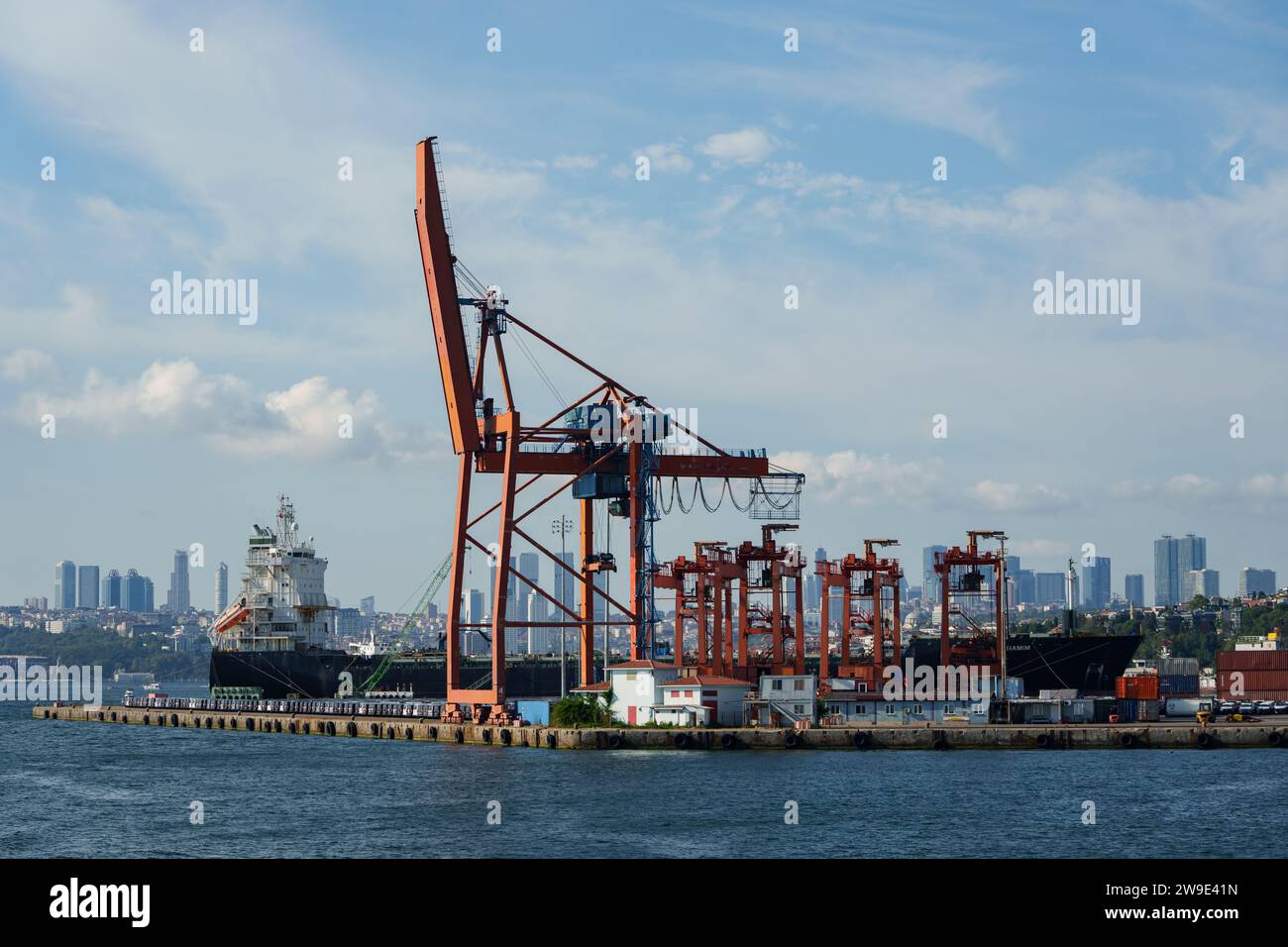 Turkish Car Rack Ship Logistics turkiye hi-res stock photography and images - Alamy