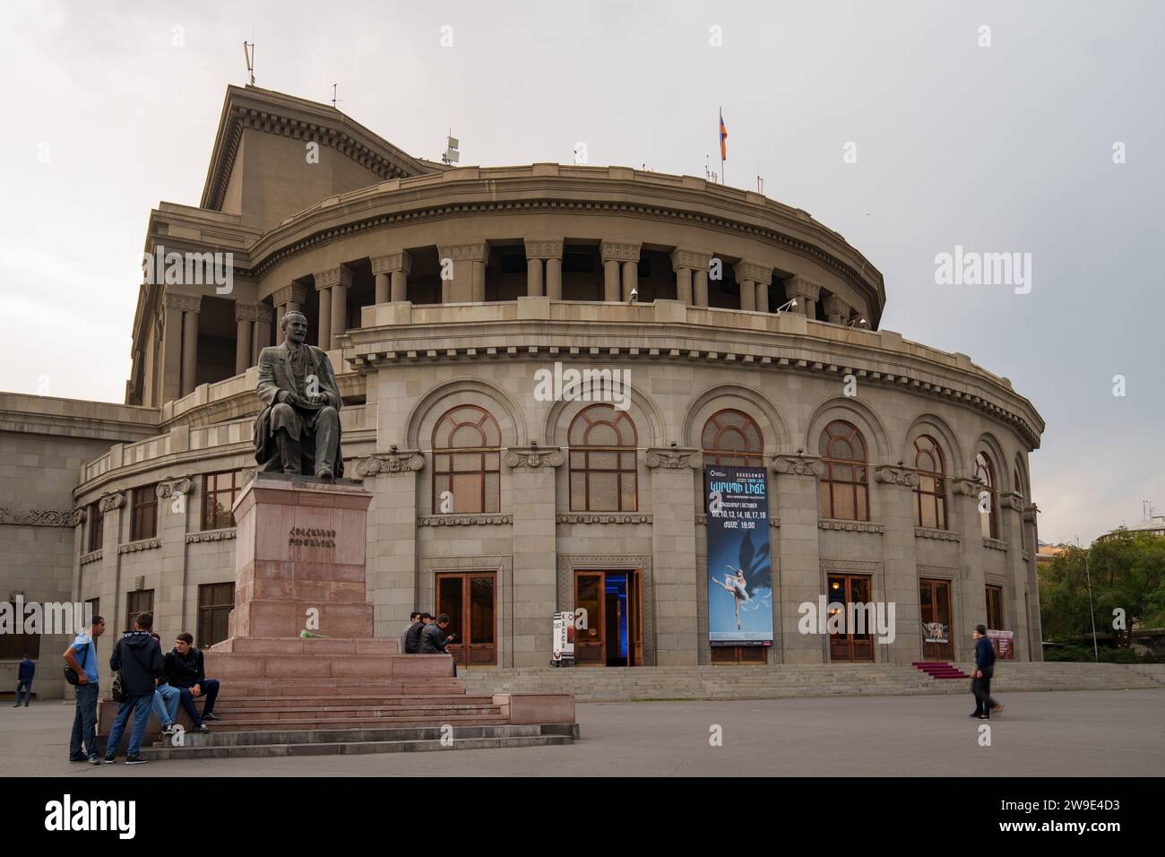 Hovhannes Tumanyan Statue outside the Armenian National Opera and Ballet Theatre, Yerevan, Armenia Stock Photo