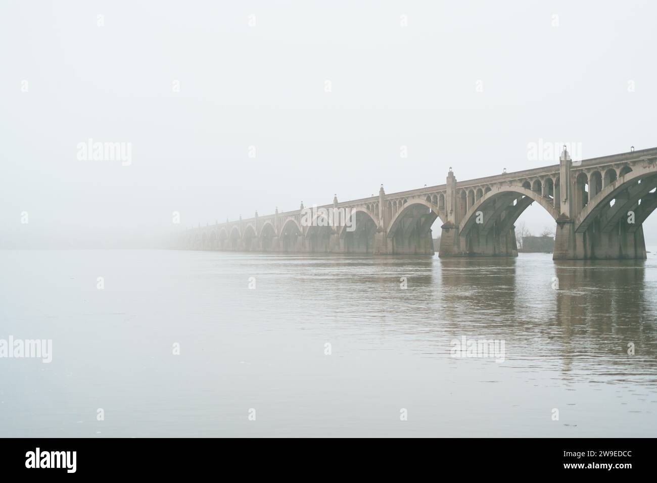 Columbia - Wrightsville Veterans Memorial Bridge in fog, in Columbia, Pennsylvania Stock Photo