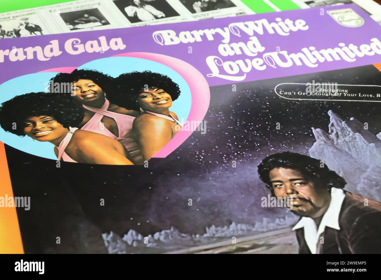 Barry White & The Love Unlimited Orchestra - Music Maestro Please