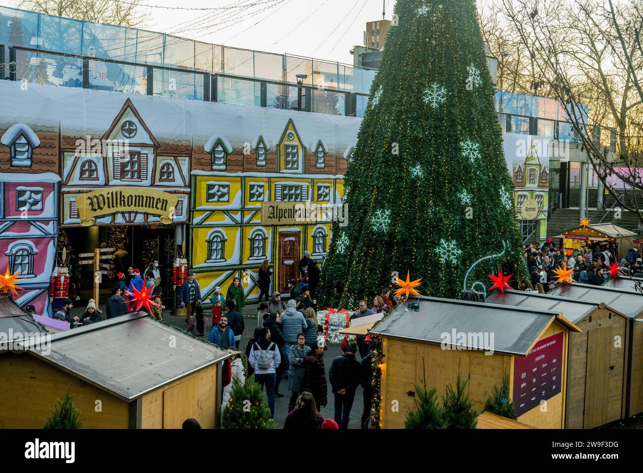 Seattle Christmas Market scene with view of a Christmas tree in front