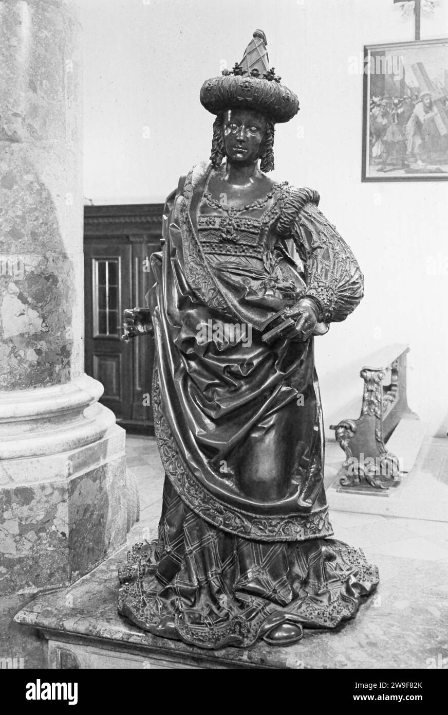Innsbruck, Austria. Hofkirche (Court Church), 1513. Bronze statues: Zumdurgis of Masovian Stock Photo