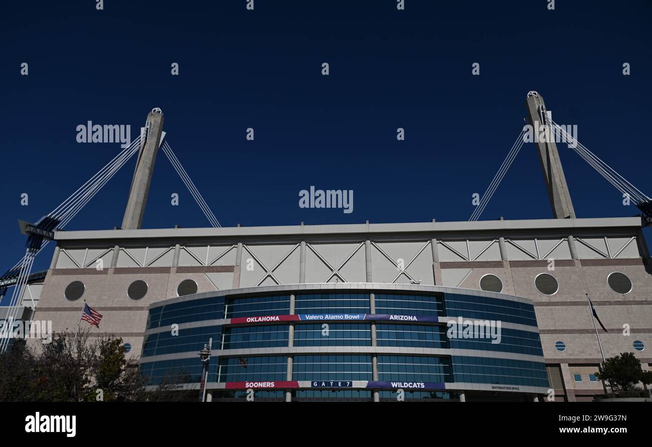 San Antonio, TX, USA A general view of the Alamodome prior to the Valero Alamo Bowl on