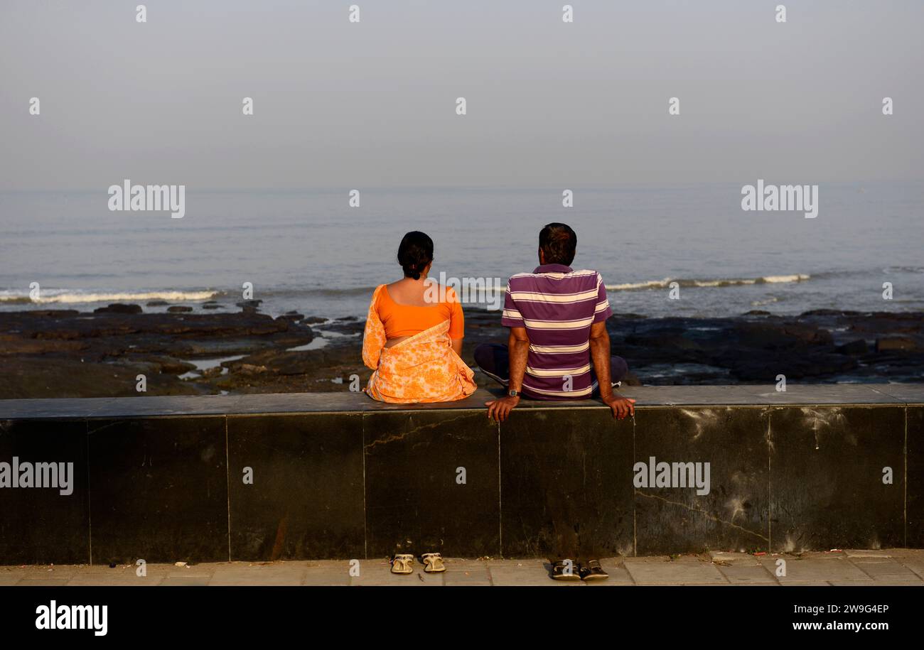 The modern seafront promenade in Worli, Mumbai, India. Stock Photo