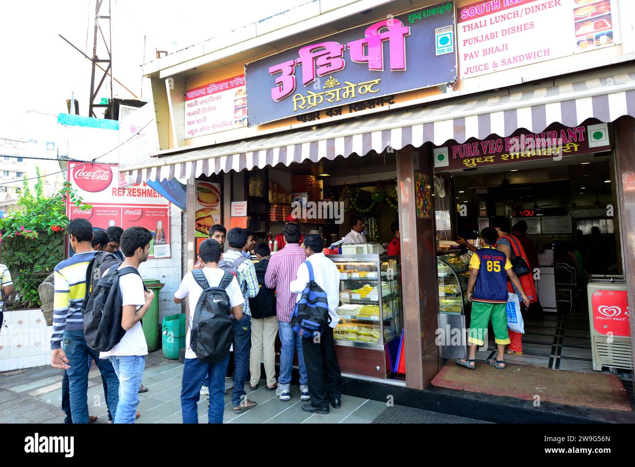 Udipi refreshment vendor in Dadar East, Mumbai, India Stock Photo Alamy