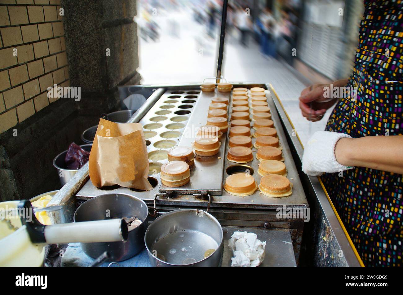 Car wheel cake, Taiwan famous street food Stock Photo Alamy