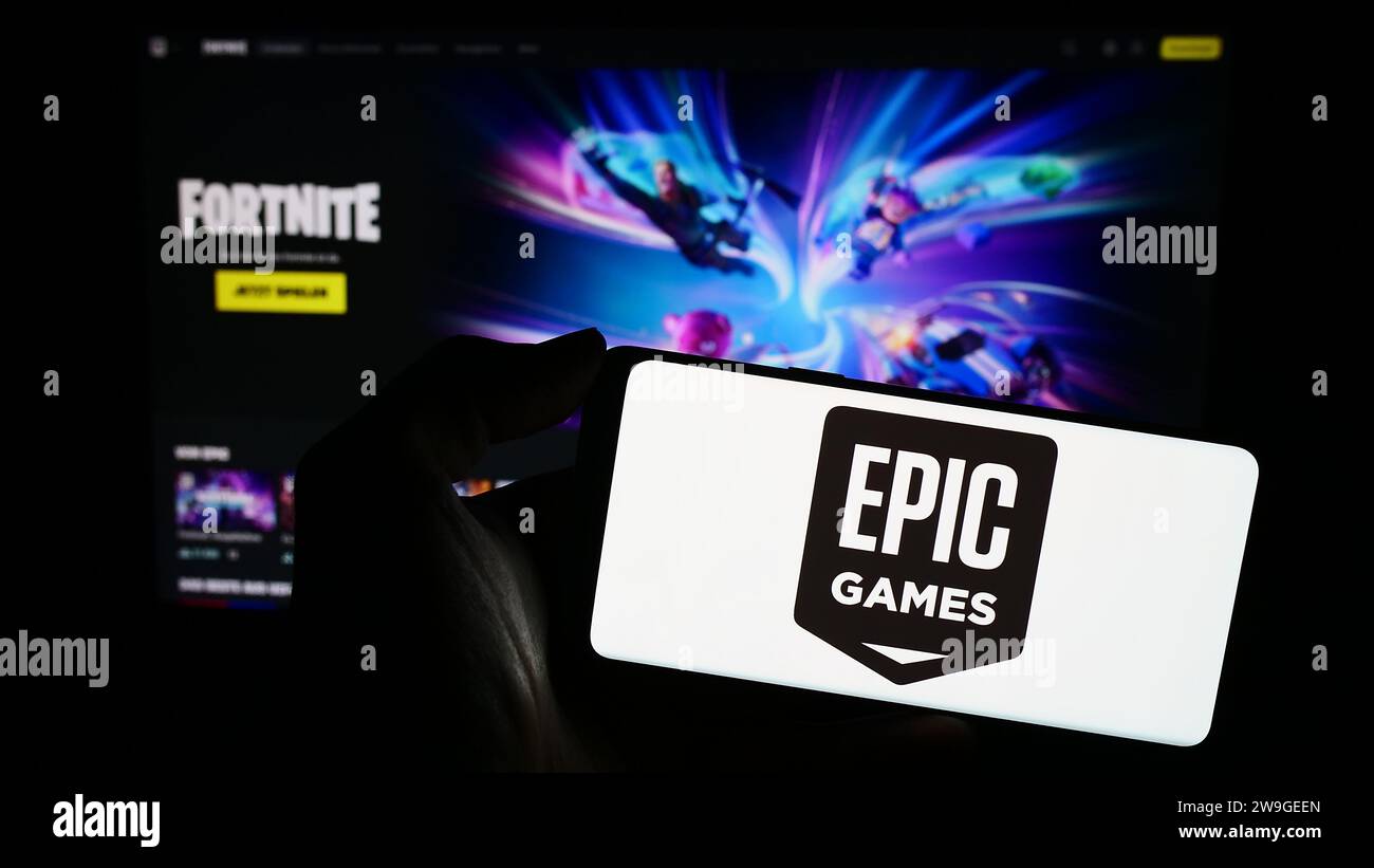 Epic games phone hi-res stock photography and images - Alamy