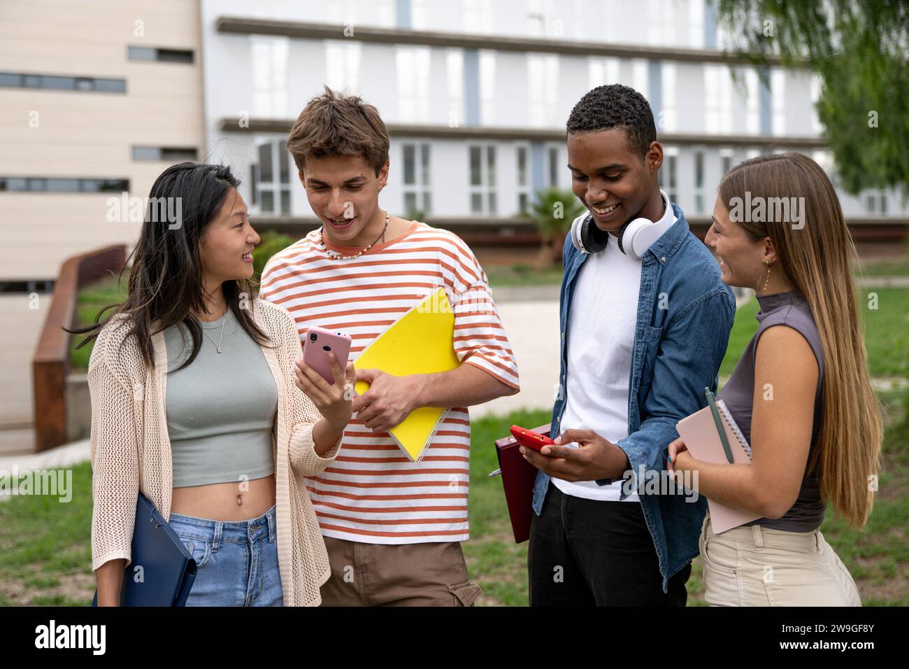 Checking files hi-res stock photography and images - Alamy