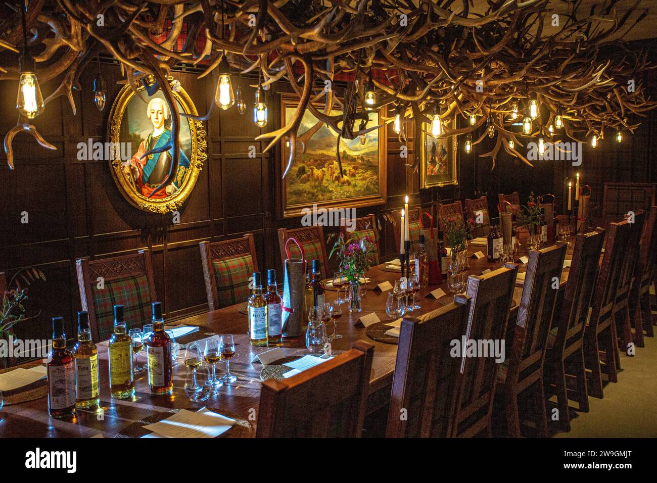 Fife Arms releases its limitededition single cask whisky at the the Scottish room in London