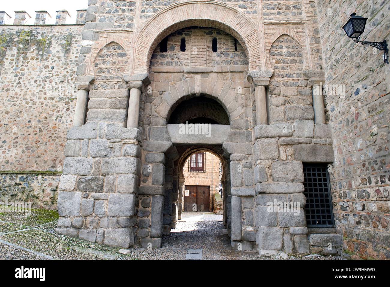 Toledo, Puerta Vieja de Bisagra, Puerta Antigua de Bisagra or Puerta de Alfonso VI moorish style, 10th century. Toledo province, Castilla-La Mancha, S Stock Photo