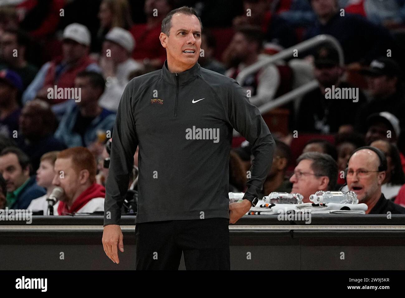 Phoenix Suns head coach Frank Vogel during the first quarter of an NBA ...