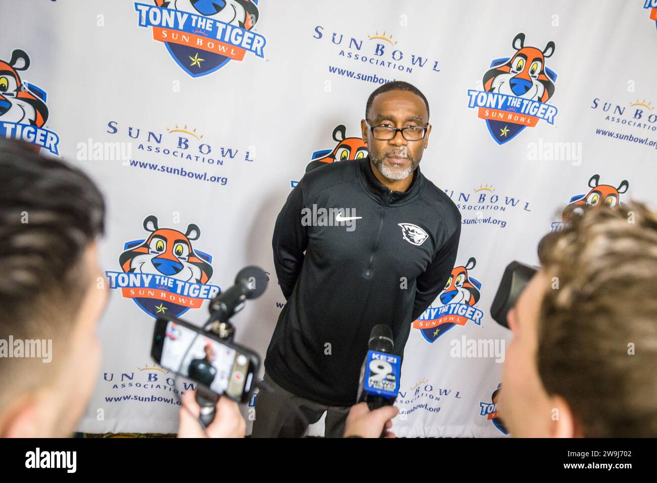 El Paso, Texas, USA. 28th Dec, 2023. Oregon State Beavers interim head coach Kefense Hynson