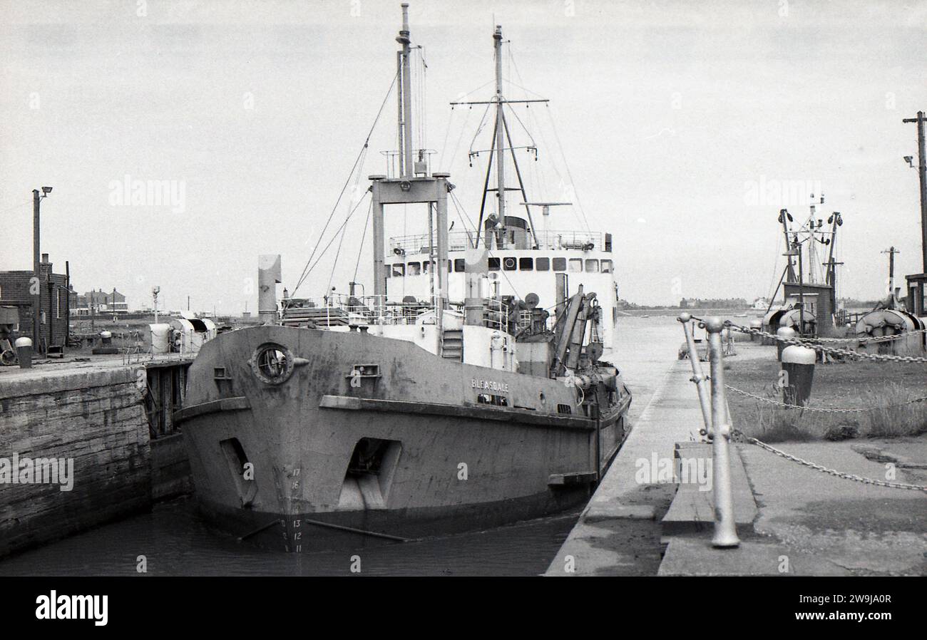 1972, historical, a dredger, suction hopper, Bleasdale in the docks at Fleetwood, Lancashire, England, UK. The vessel was built for the British Transport Commisson by Simons-Lobnitz of Renfrew and operated unitl 1984 when it was broken up at Garston. The coastal town of Fleetwood in the County of Wyre was once one of the UK's biggest fishing ports, with a large ocean going fleet, but the decline of the Briitsh fishing industry, meant by the earlier 1980s, all the deep-sea trawlers had left. Stock Photo