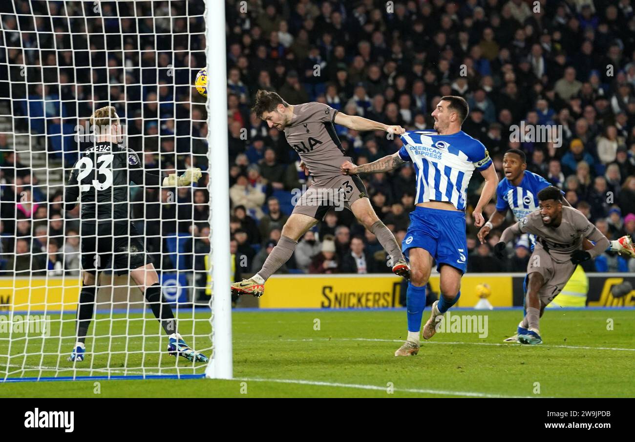 Tottenham Hotspur's Ben Davies scores their side's second goal of the game during the Premier League match at the American Express Stadium, Brighton. Picture date: Thursday December 28, 2023. Stock Photo