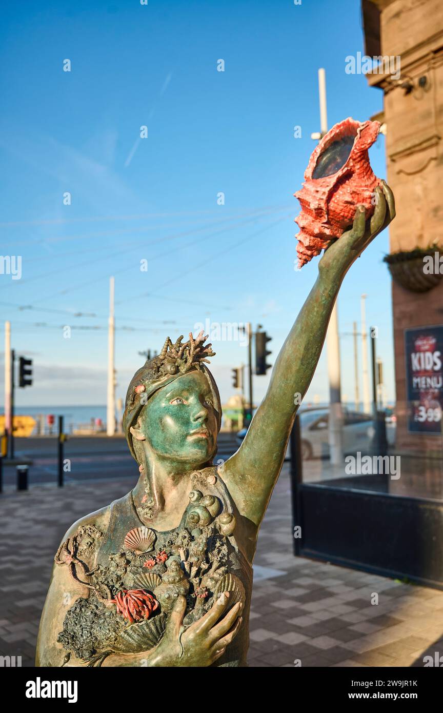 Call of the sea statue on Blackpool seafront, Blackpool Stock Photo